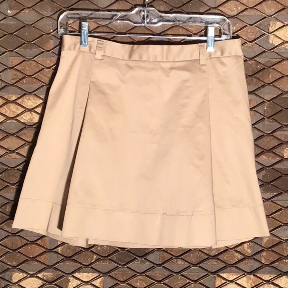 Old Navy Classic Tan Pleated Skirt